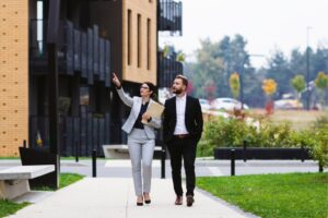 One-in-five investors snatch up interstate properties Is the grass really greener on the other side? Maybe. Australia has seen a surge of investor activity in recent years, with investment loans reaching record highs.